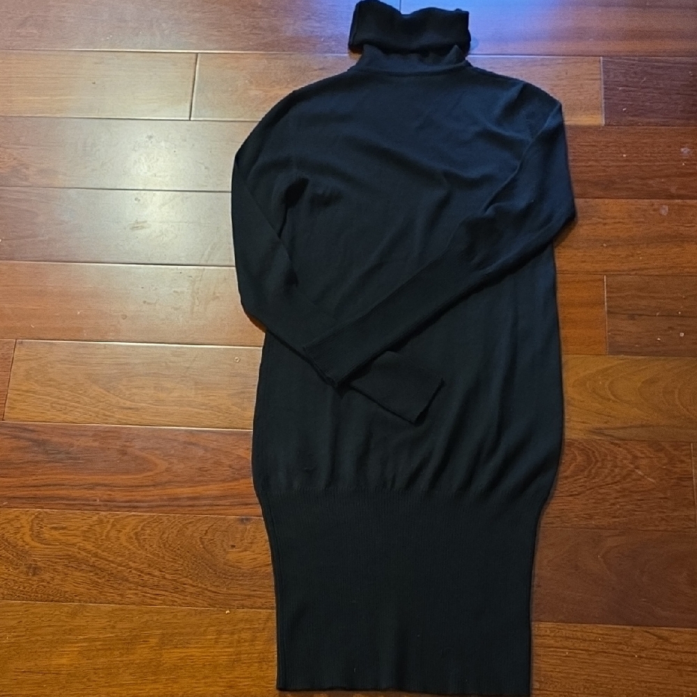 Kritzia Maglia Gorgeous Cashmere / Silk/ Wool Knit Dress